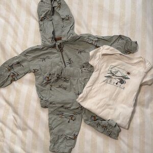 Carter’s Planes Set